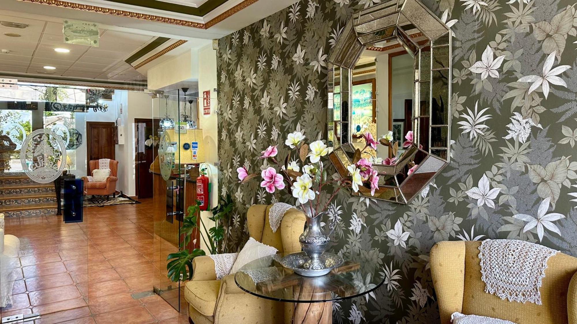 El Curro Hotel Burunchel